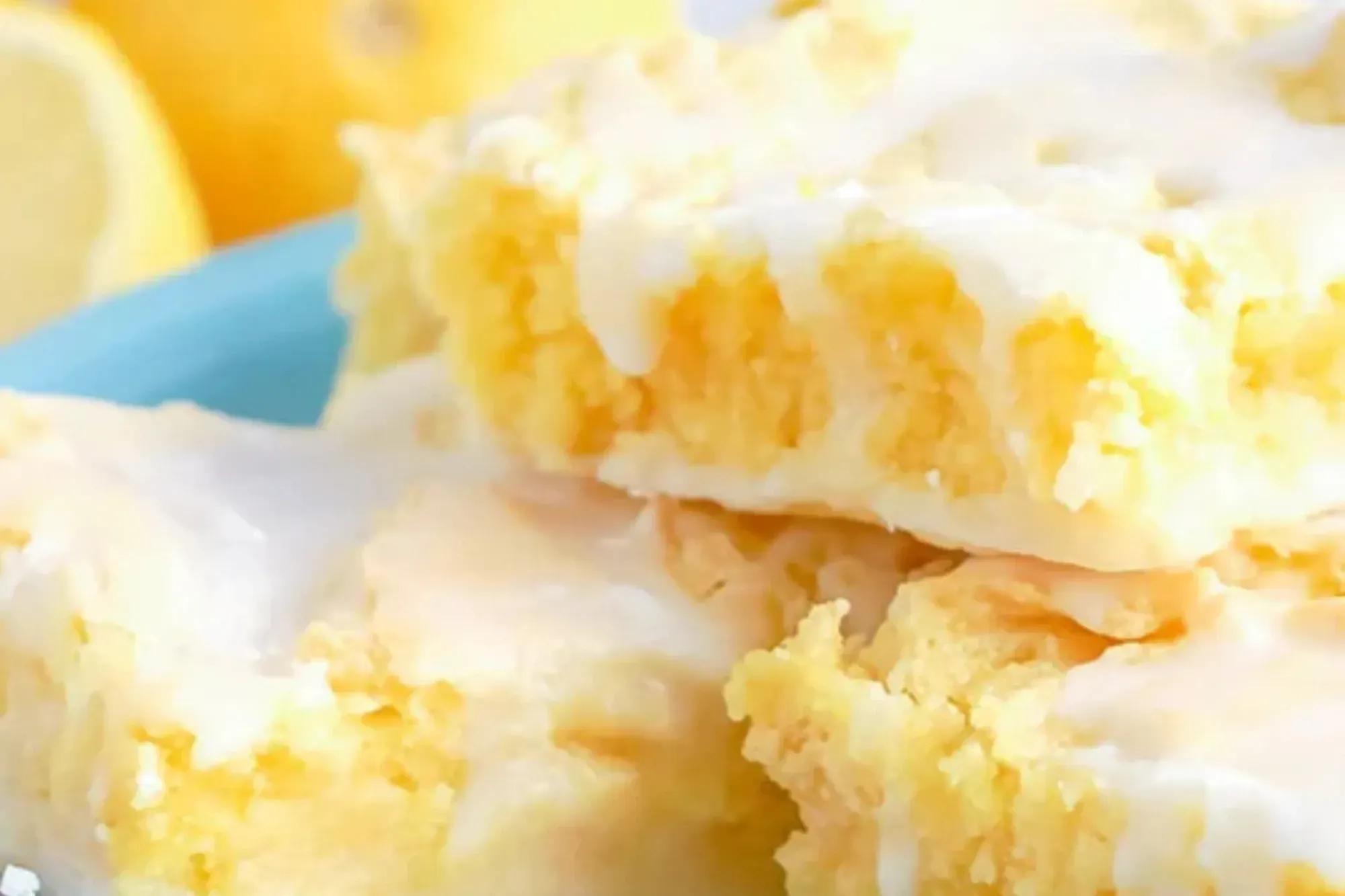 Best Lemon Brownies Recipe (With Lemony Glaze)