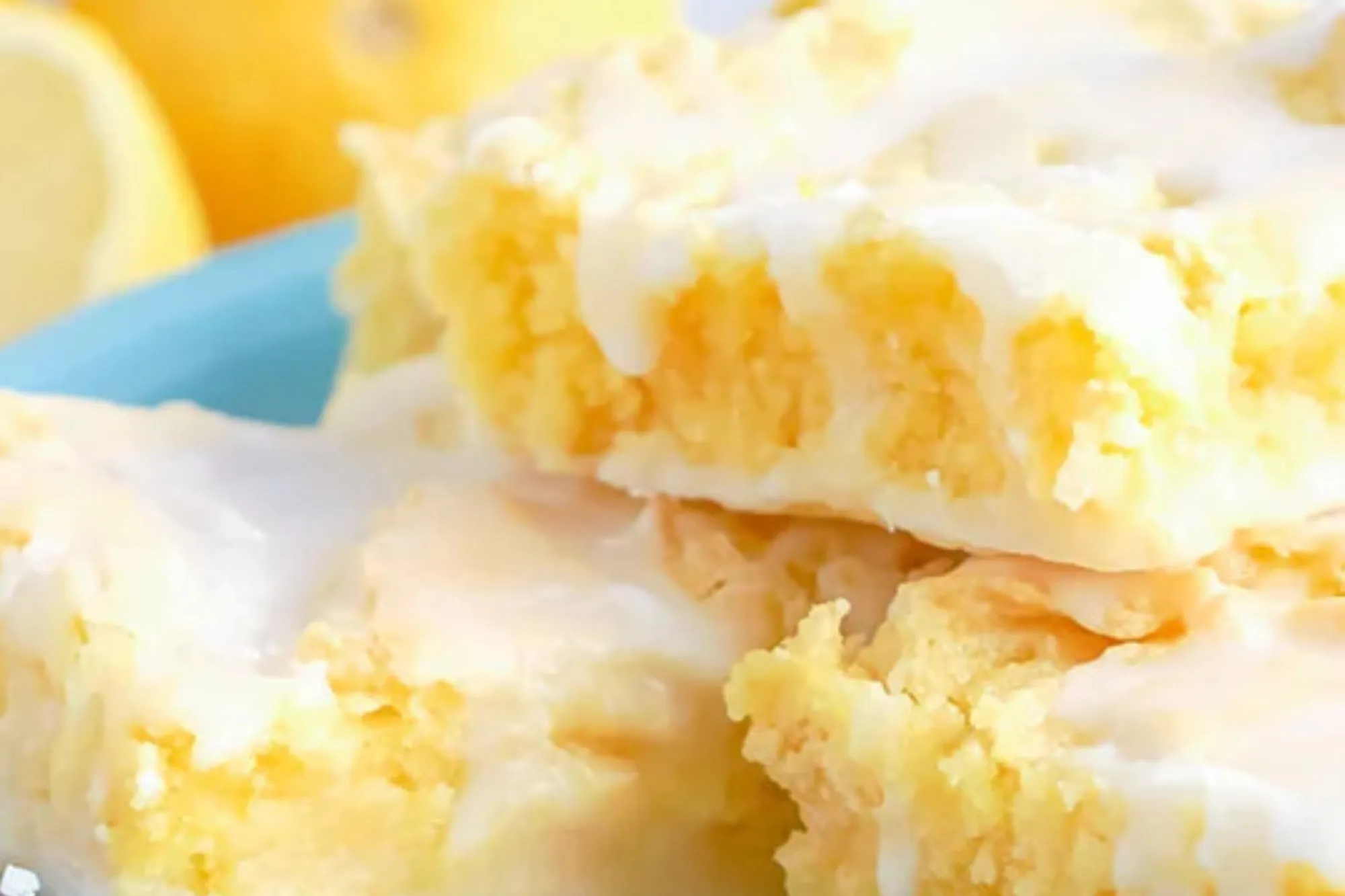 Best Lemon Brownies Recipe (With Lemony Glaze)