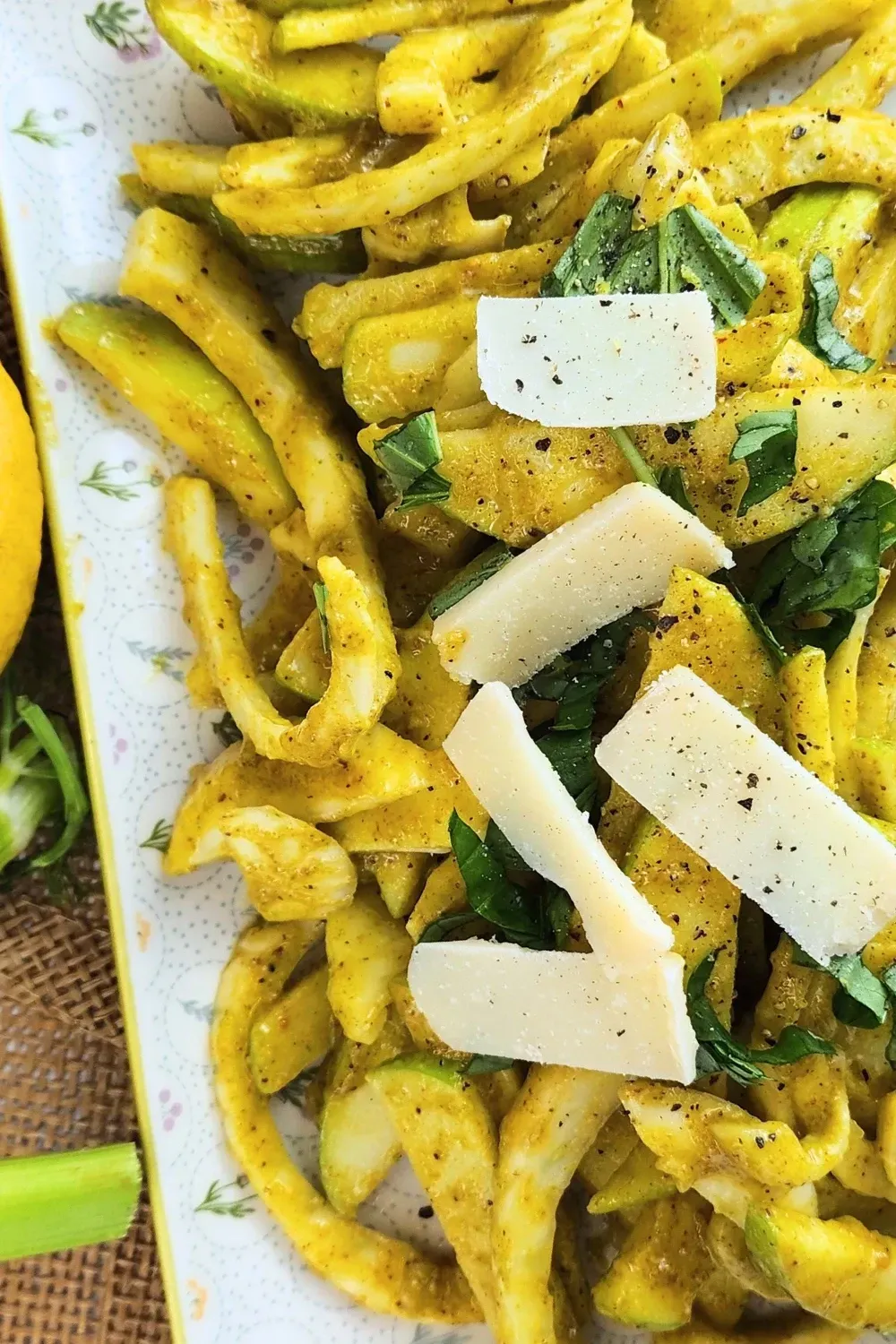 Fennel and Apple Salad with Pistachios 
