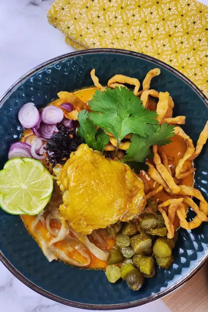 Authentic Khao Soi : Northern Thai Curry Noodle Soup Recipe