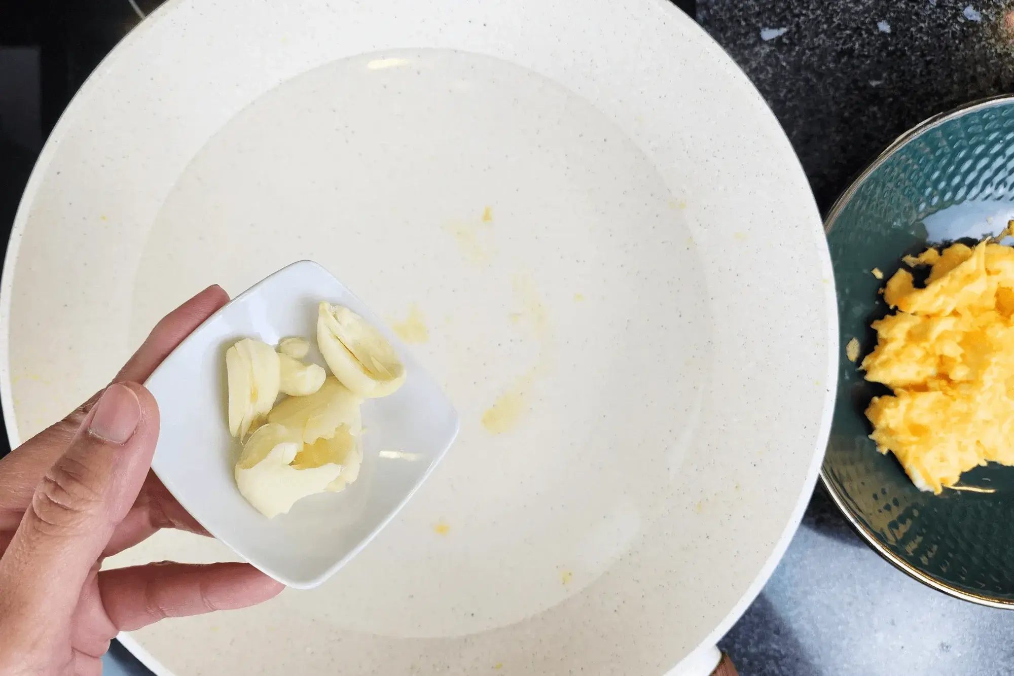 Add the crushed garlic 