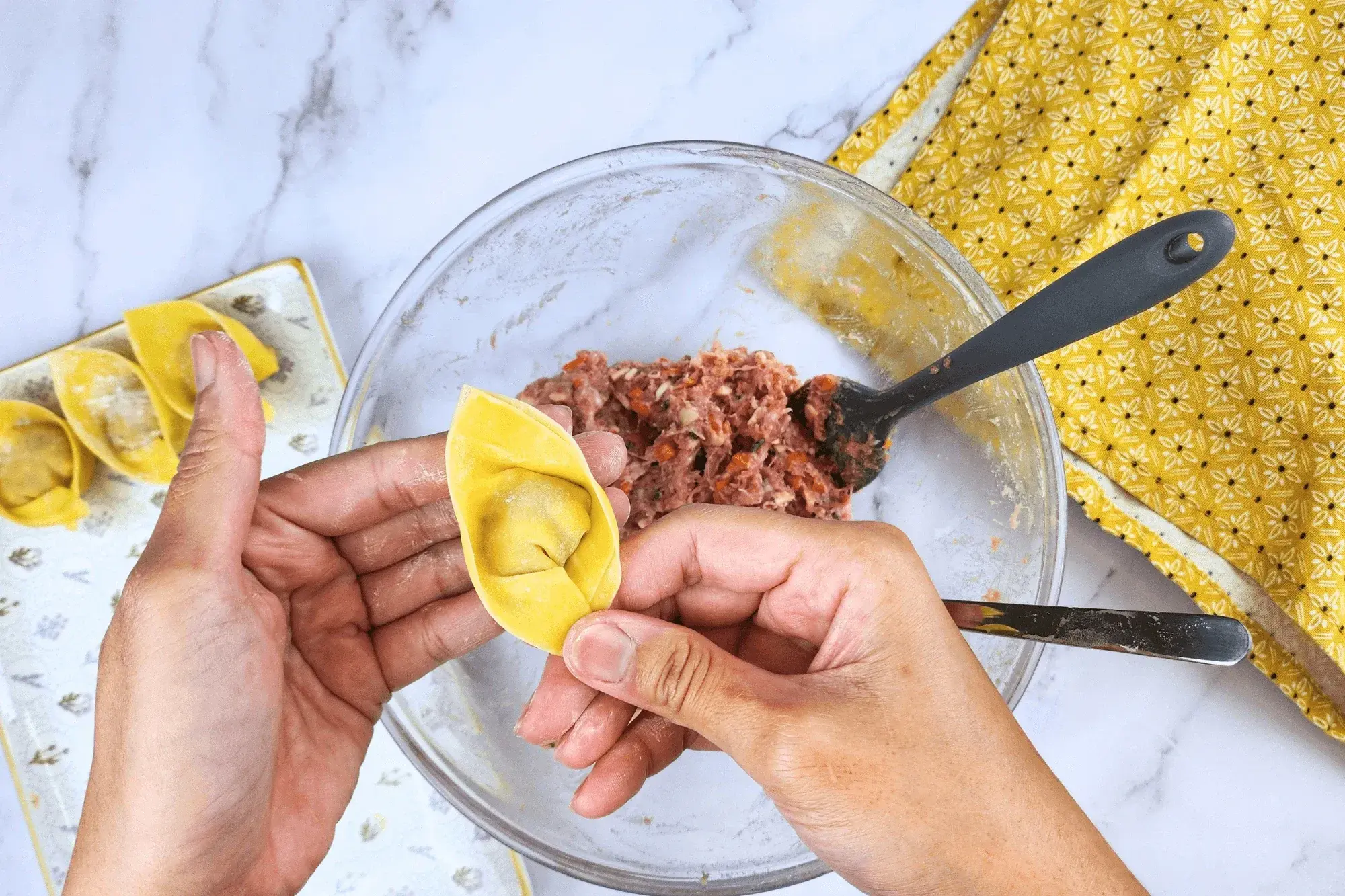 classic wonton shape