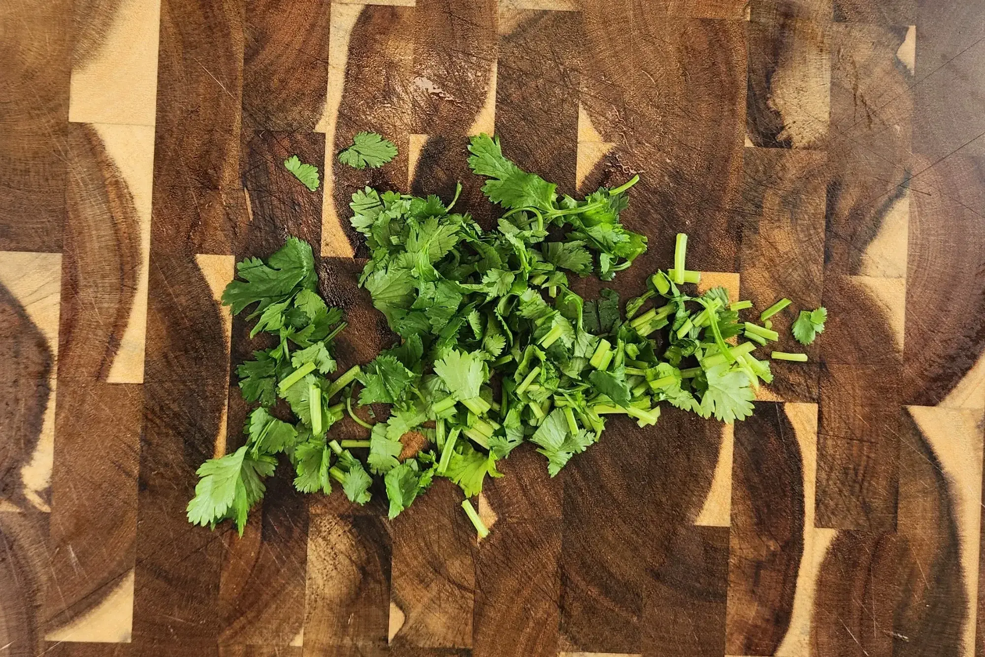 chop cilantro