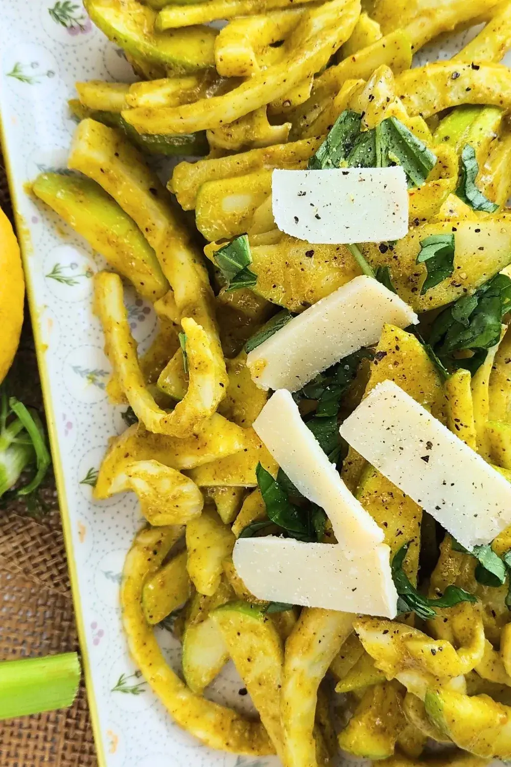 Fennel and Apple Salad with Pistachios 