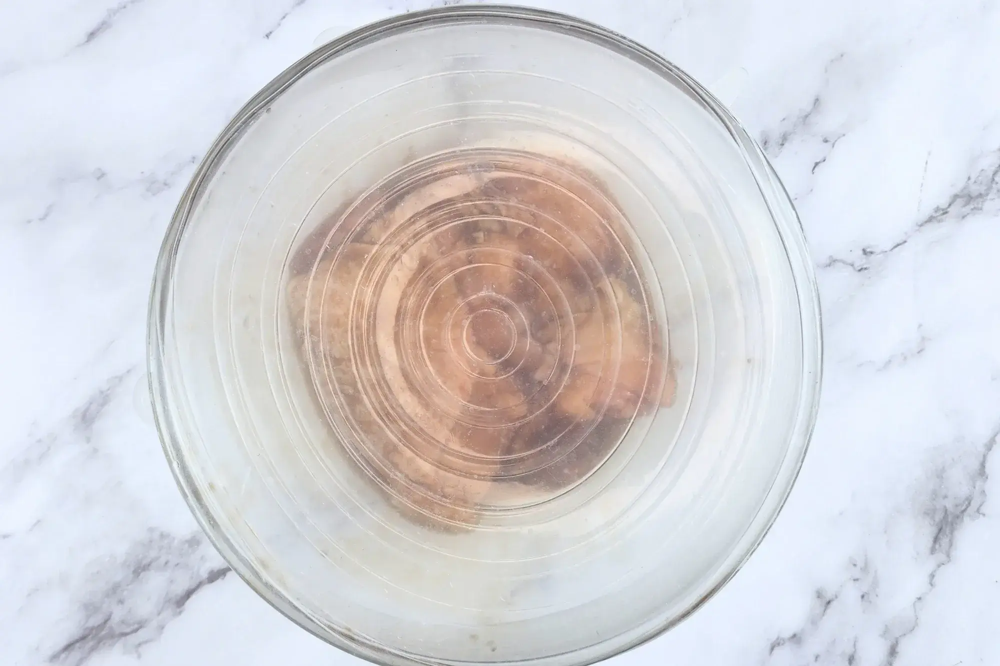 Let it marinate in the fridge for 30 to 60 minutes.