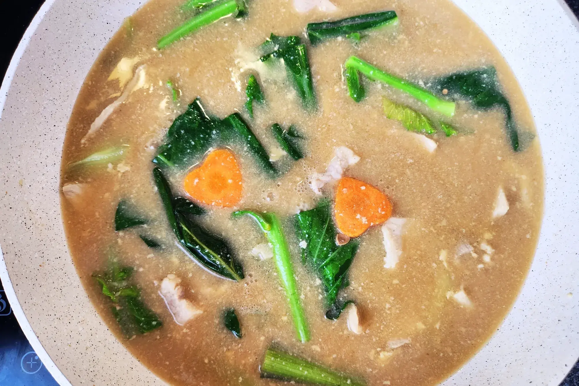 once the gravy has thickened and the flour is cooked