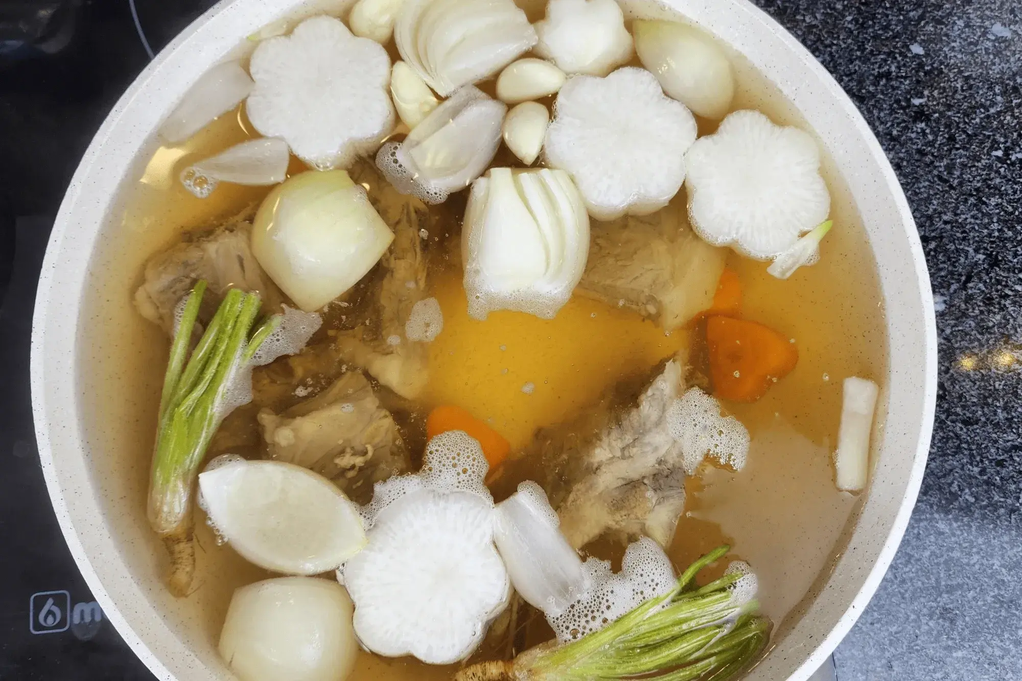 boiling pork bones broth