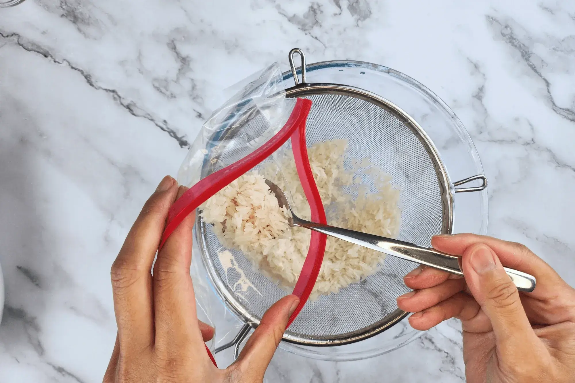 Place the rice in a freezer-safe bag a