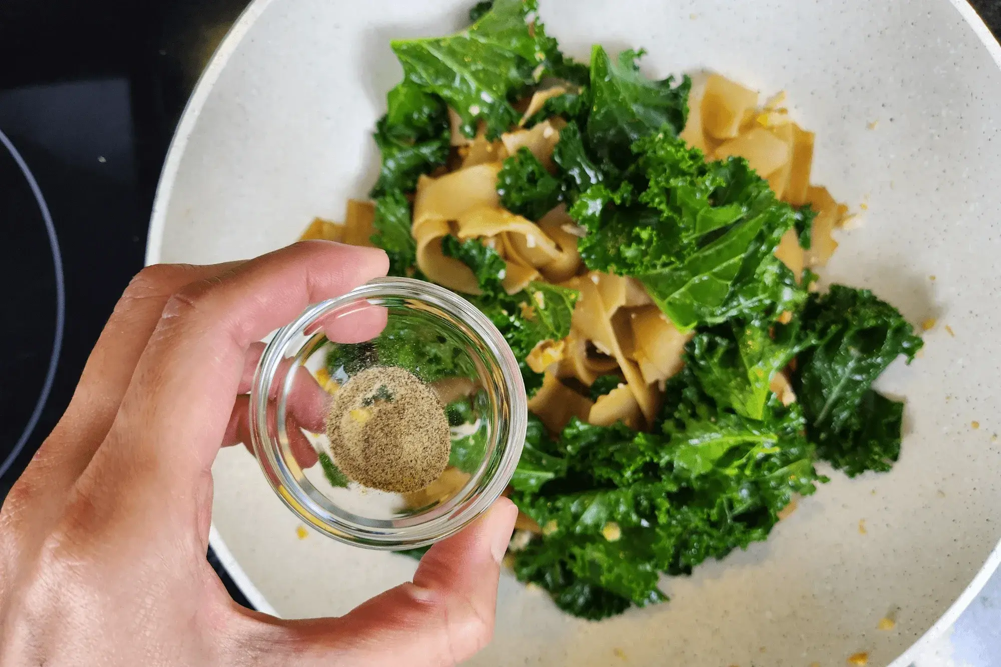 Pour in white pepper-pad see ew