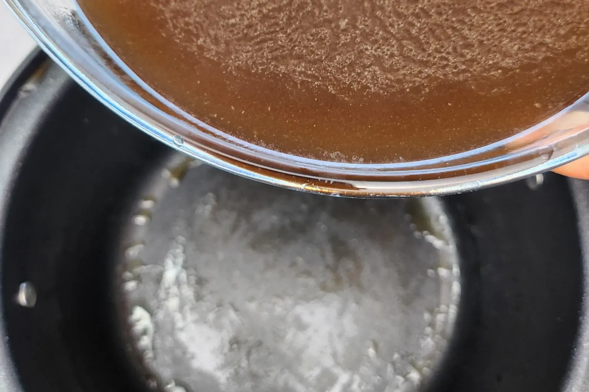  Return the clear broth