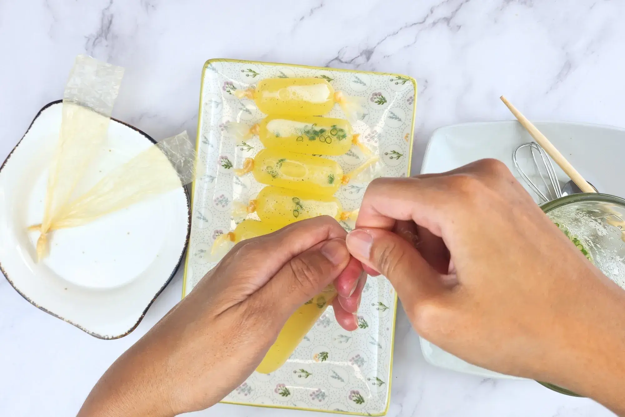 Two hand tie up the sausage