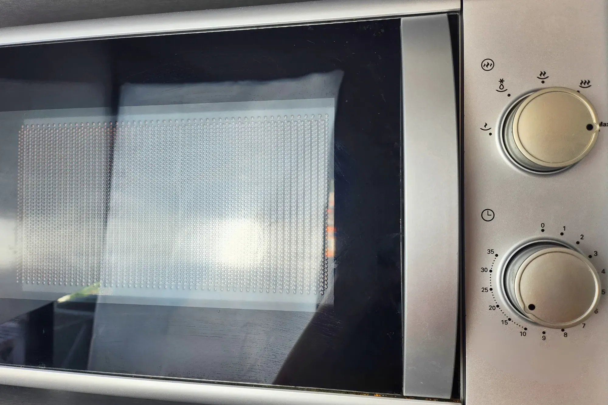 A microwave.