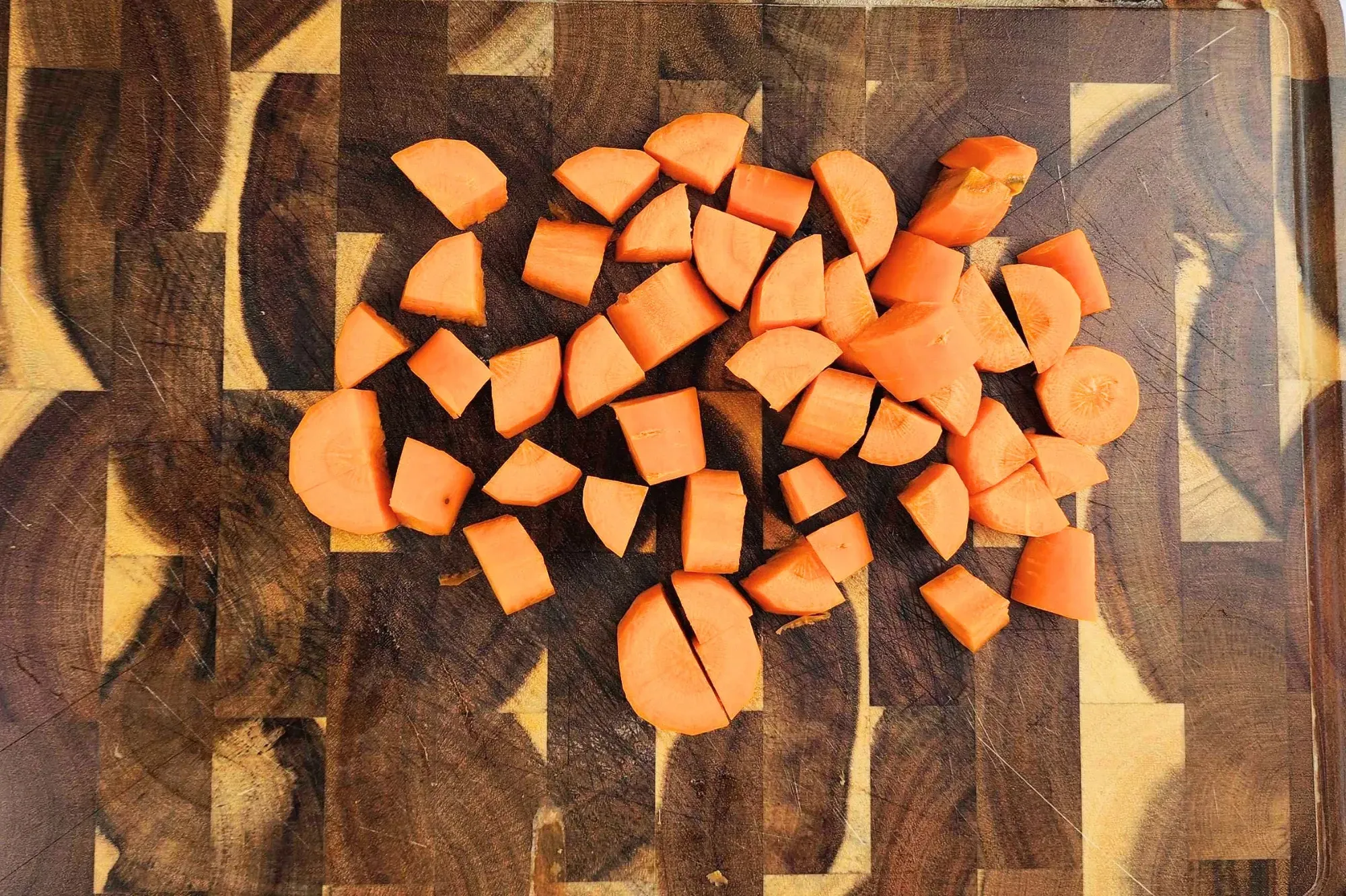 Chop carrot