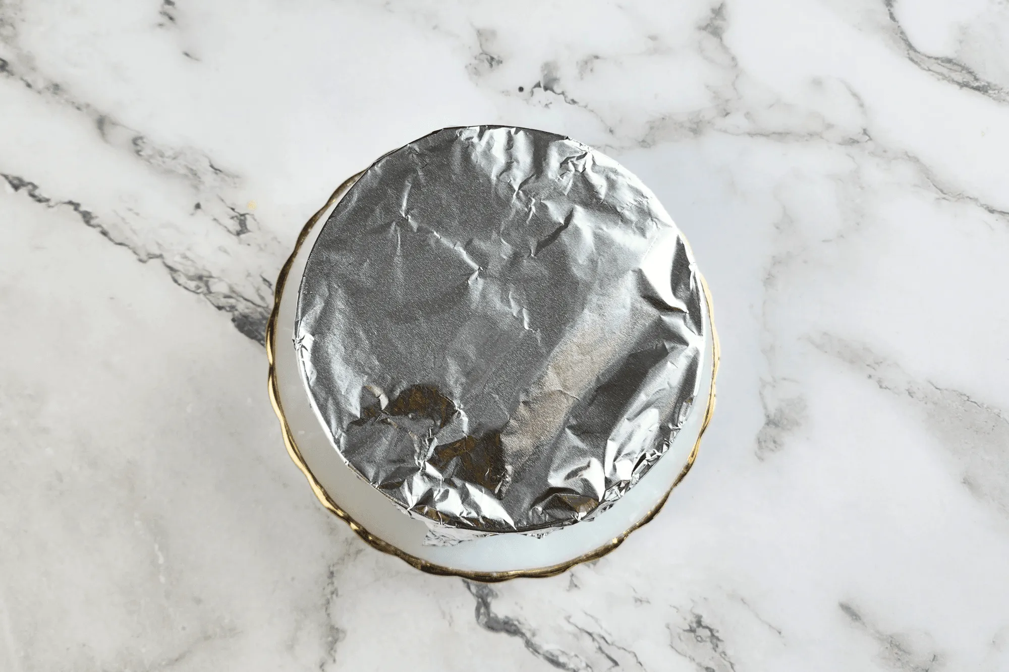  Cover the bowl with foil