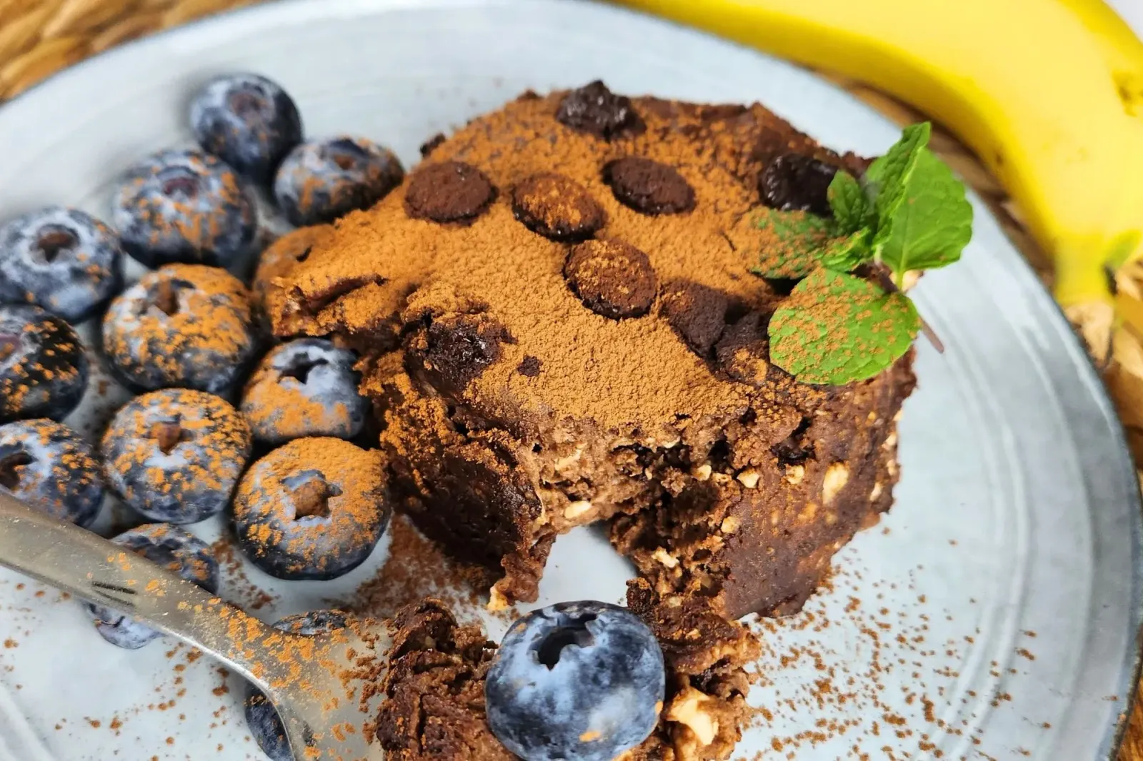 Easy Air Fryer Banana Brownie – Only 3 Ingredients!
