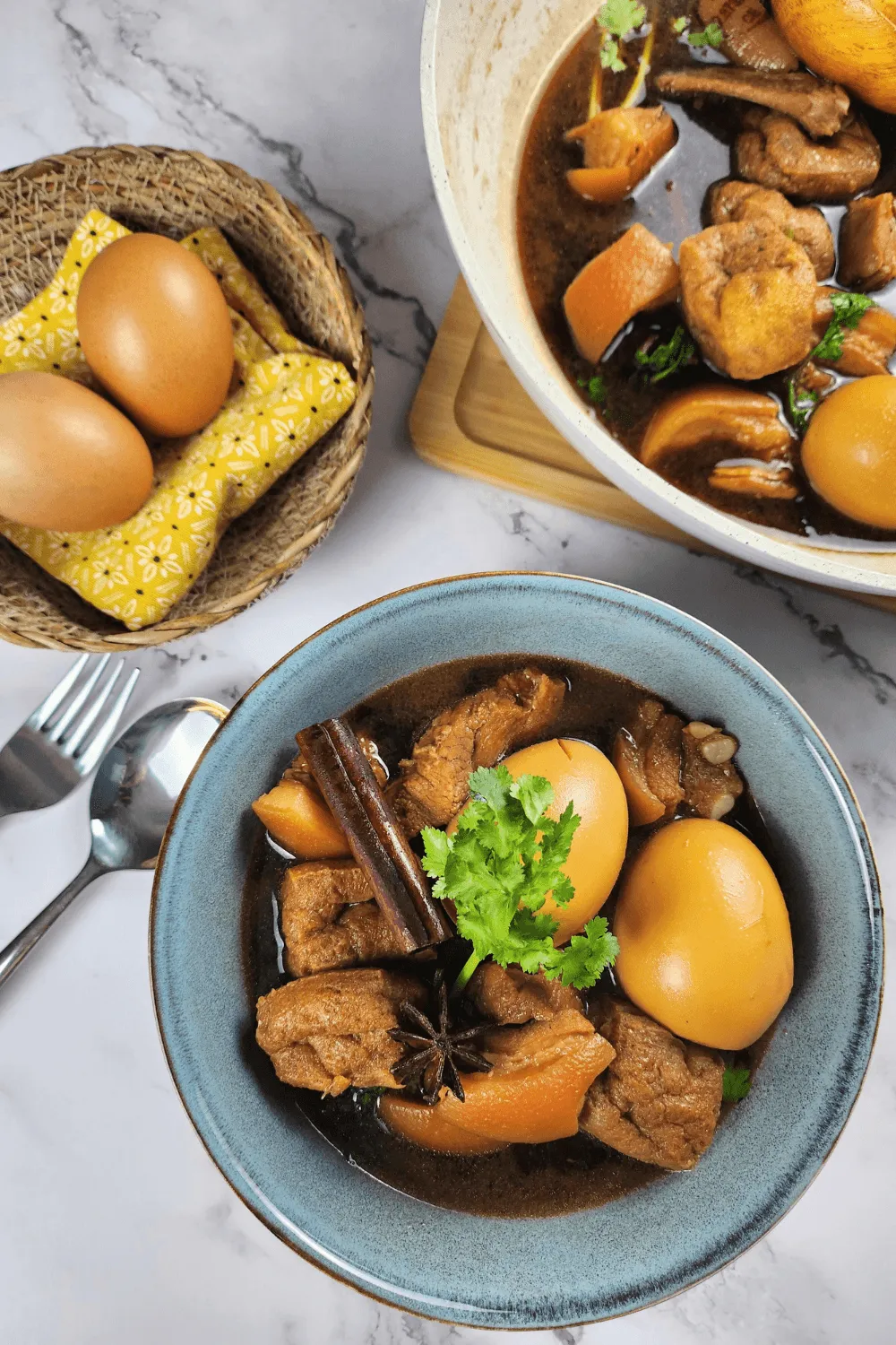 Egg and Pork in Sweet Brown Sauce (Pa-Lo) 