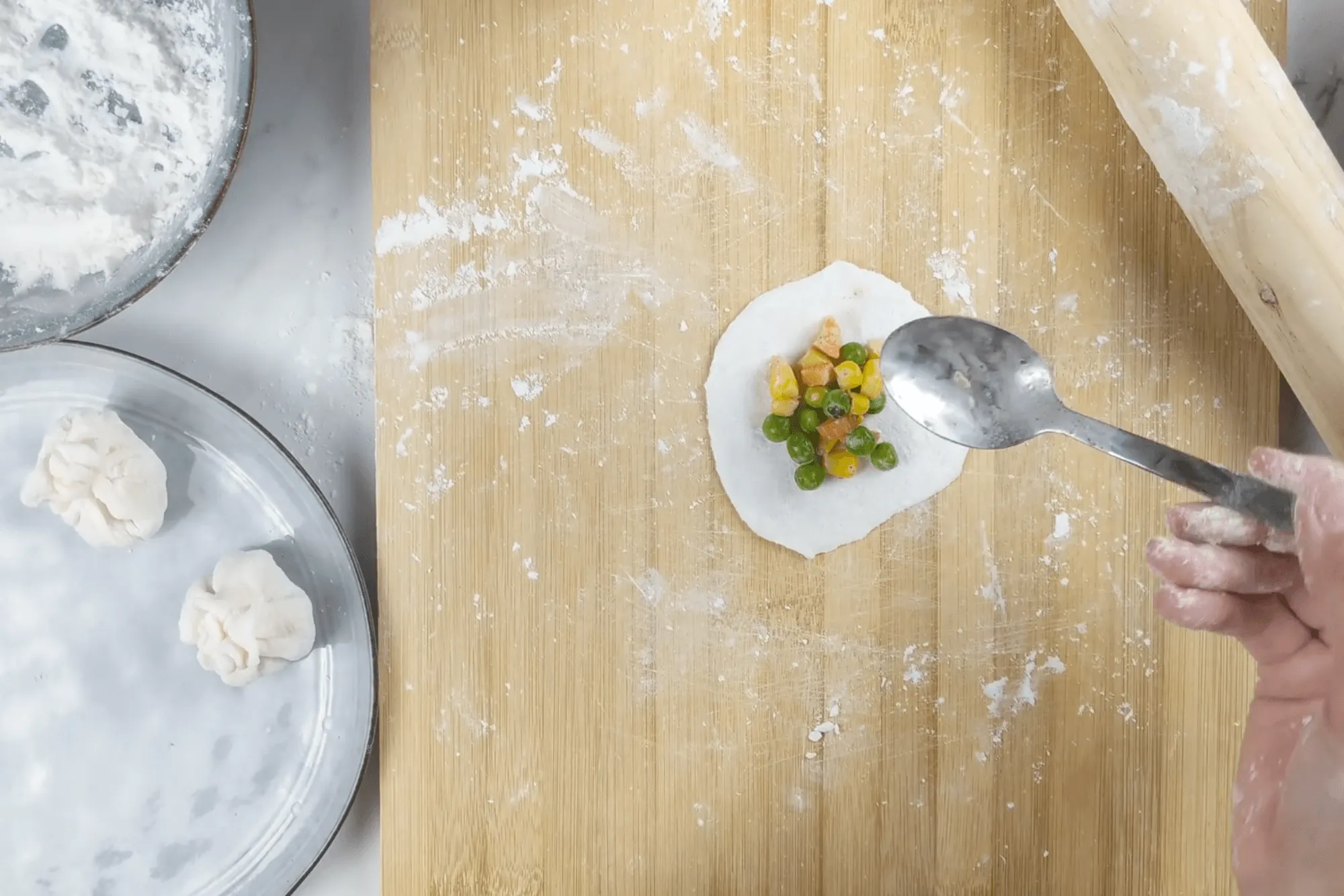 Place some of the prepared vegetable filling