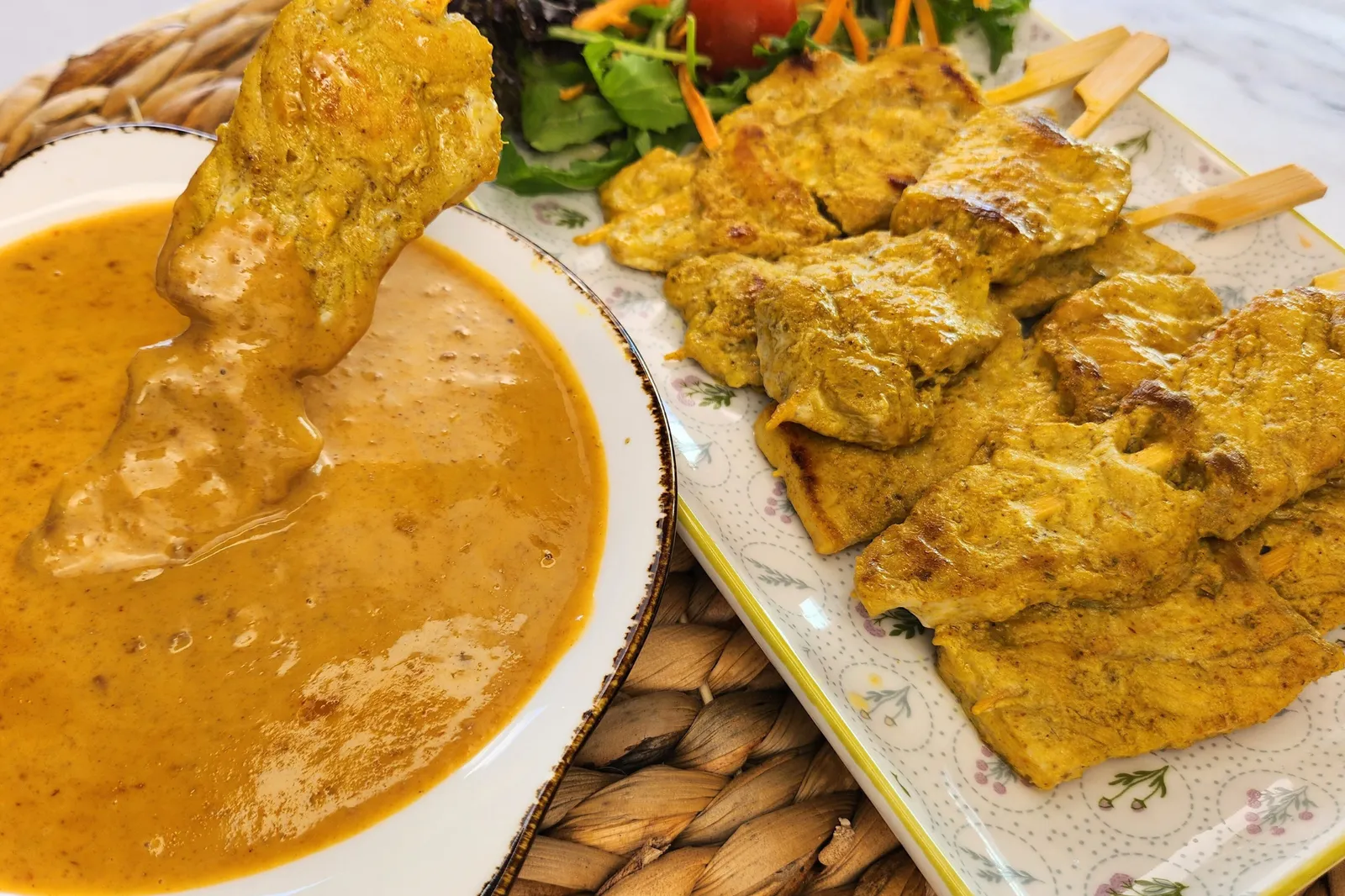Moo Satay (Thai Grilled Pork Satay with Peanut Sauce)