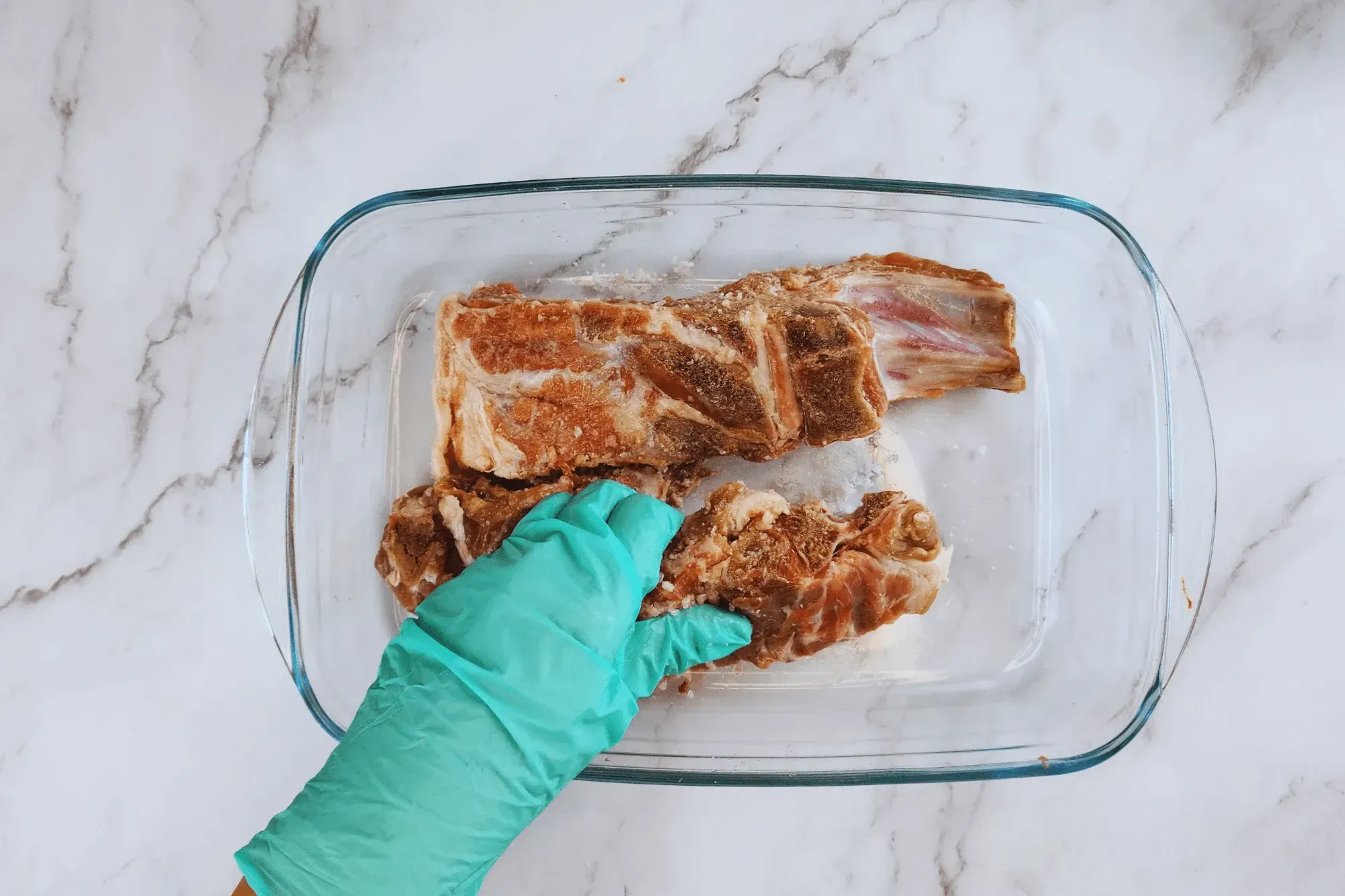 rubbing pork bones