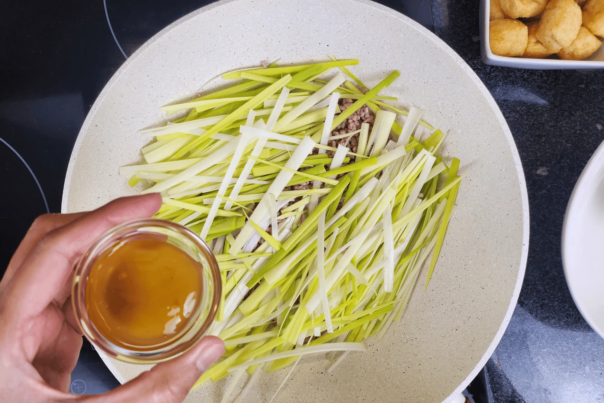 season with oyster sauce-Stir-Fried Leeks with Tofu