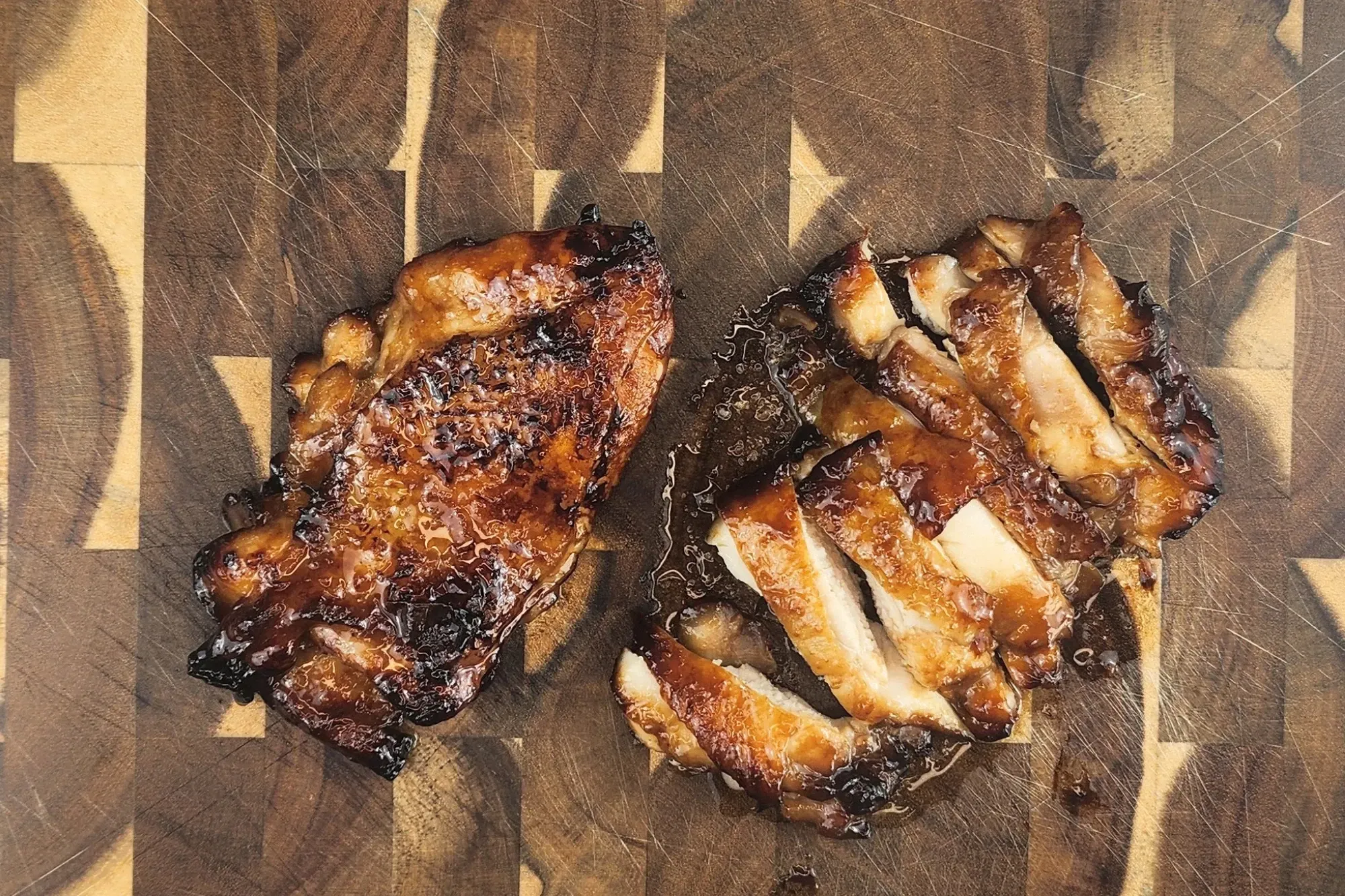 sliced the grilled chicken to serve with rice